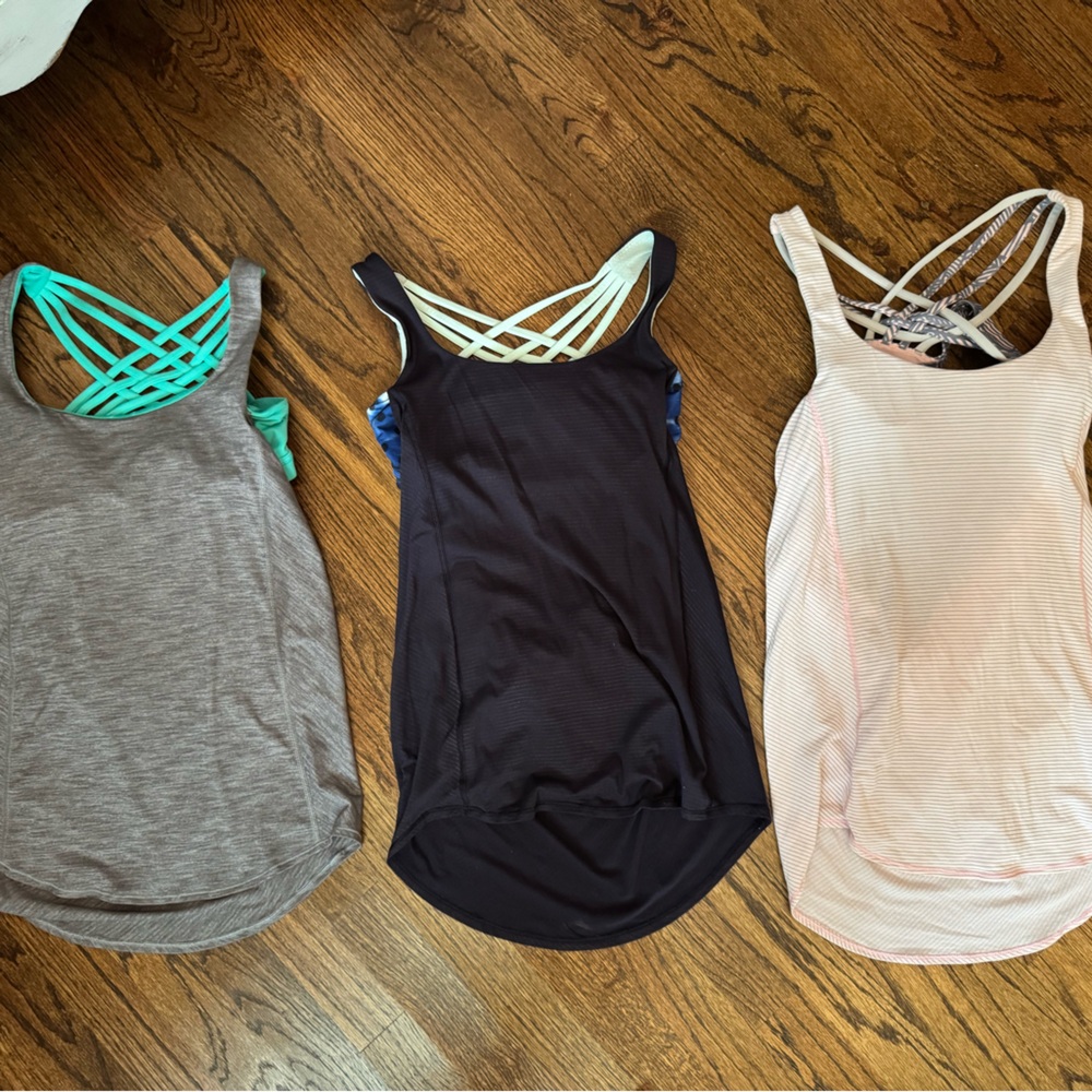 Lululemon Tops, Size 4